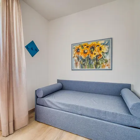 公寓 Guesthost - Carpine - Cozy Flat In